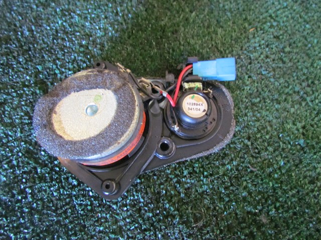 2005 BMW M6 LH Driver Harmon Kardon Tweeter