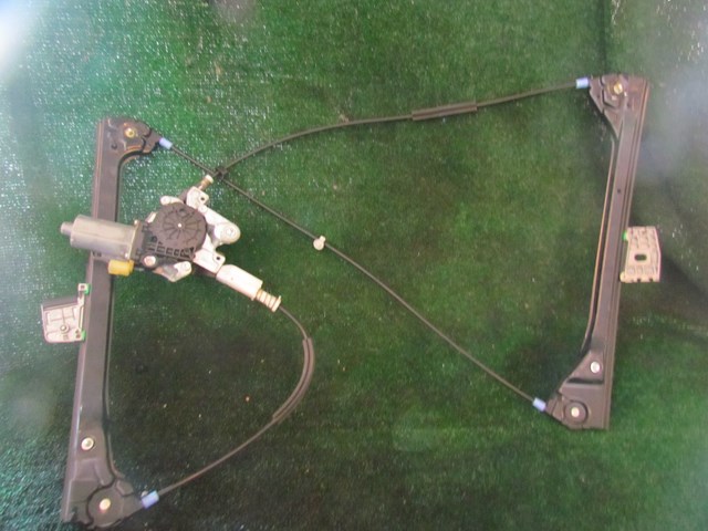 2005 BMW M3 Front RH Passenger Window Motor & Regulator