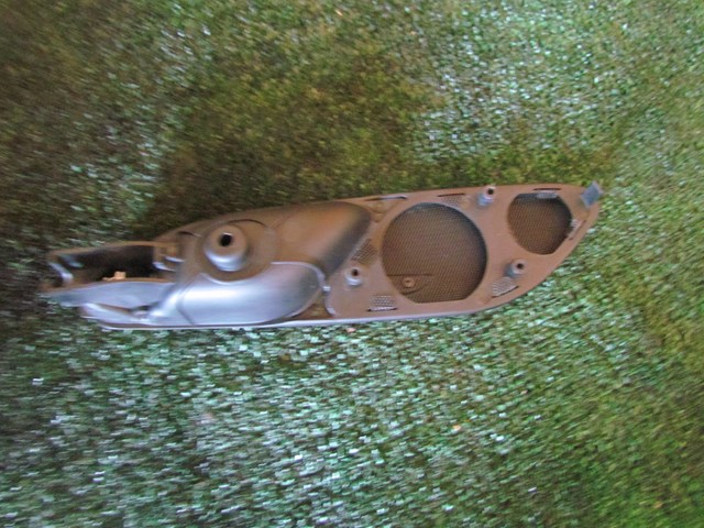 2005 BMW M3 Front RH Passenger Interior Door Handle