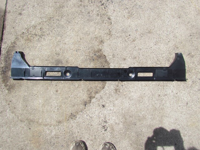 2005 BMW M3 E46 Trunk Finish Trim Moulding 8 204 266