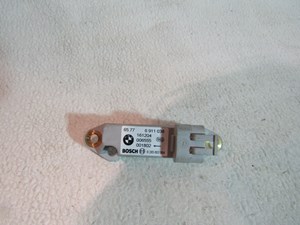 2005 BMW M3 Rear RH Passenger Impact Sensor 6 911 038