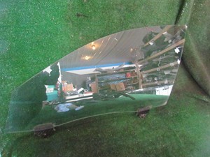 2008 Audi A8L Front LH Driver Door Glass