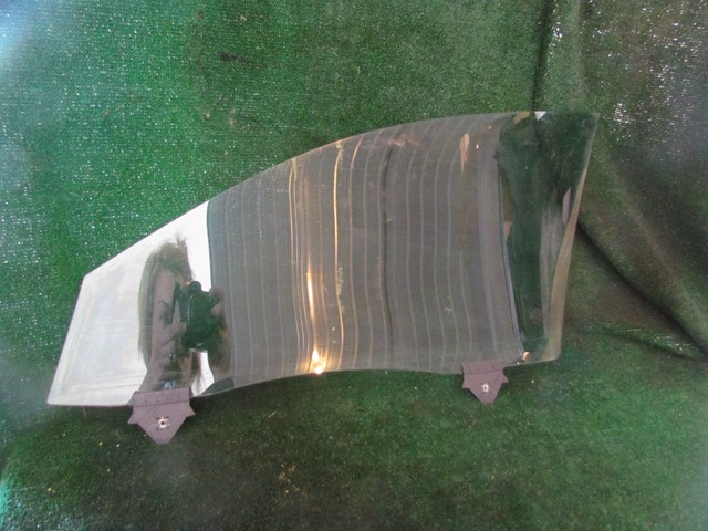 2008 Audi A8L Front RH Passenger Door Glass