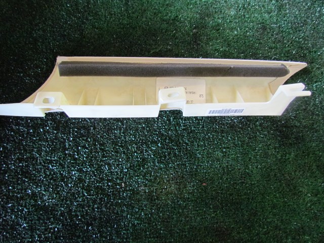 2008 Audi A8L RH Passenger D Pillar Trim 4E0 867 246