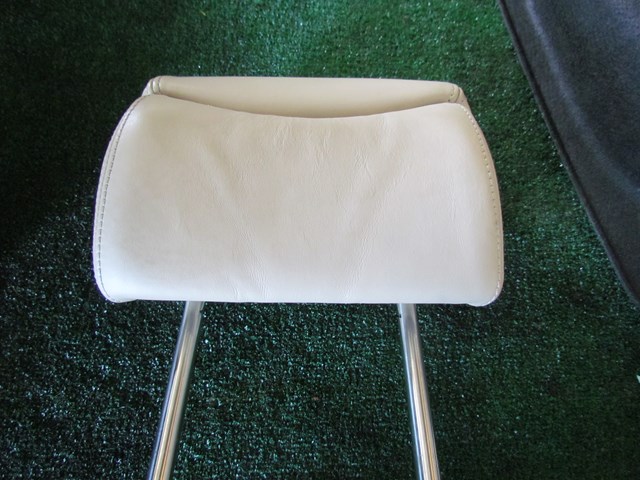 2008 Audi A8L Rear RH Passenger Head Rest