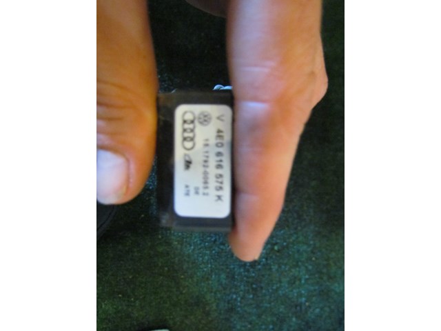 2008 Audi A8L Front LH Air Shock Acceleration Sensor 