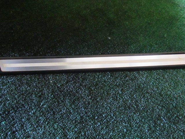2008 Audi A8L Front RH Passenger Door Sill Kick Plate