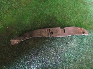 2008 Audi A8L LH Driver Fender Liner Foam Filler 4E0 821 111A