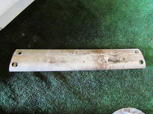 2008 Audi A8L D3 Chassis Mid Brace