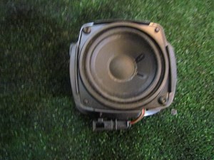 2008 Audi A8L Rear RH Deck Speaker