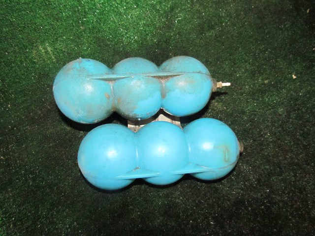 2008 Audi A8L D3 Suspension Vacuum Reservoir Tanks