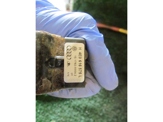 2008 Audi A8L D3 Rear RH Acceleration Sensor 4E0 616 575 L