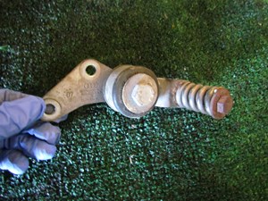 2008 Audi A8L D3 RH Exhaust Manifold Bracket 4E0253376B 