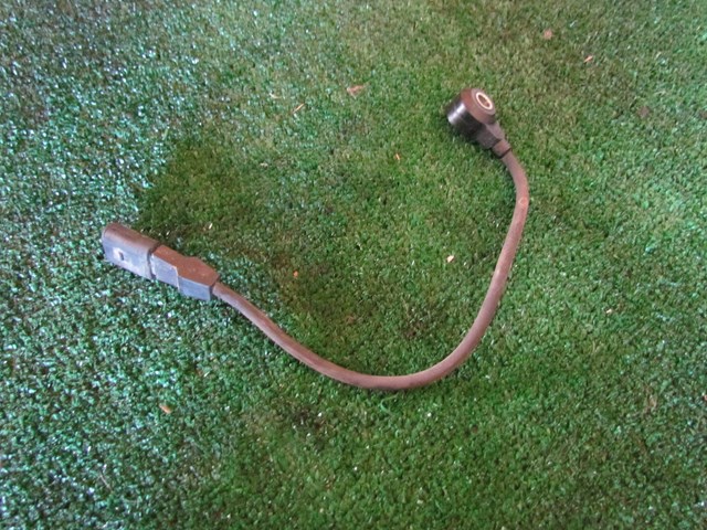 2008 Audi A8L D3 RH Short Knock Sensor 