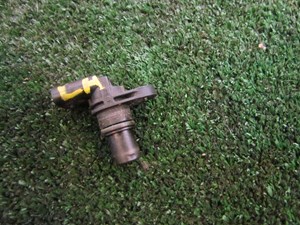 2008 Audi A8L D3 LH Intake Cam Position Sensor