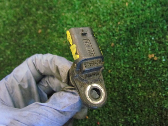 2008 Audi A8L D3 RH Passenger Intake Cam Position Sensor