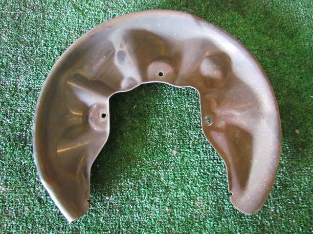 2008 Audi A8L D3 Rear RH Passenger Dust Shield 4E0615612A