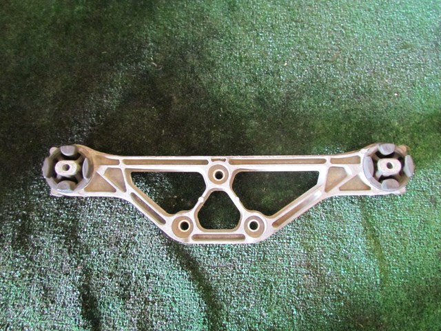 2008 Audi A8L D3 Rear Differential Mount 4E0 599 285 A