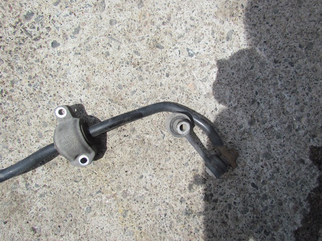 2008 Audi A8L D3 Rear Sway Bar w/Links & Mounts