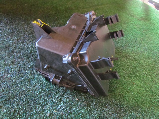 2008 Audi A8L D3 ECU Box Junction Box - See photos