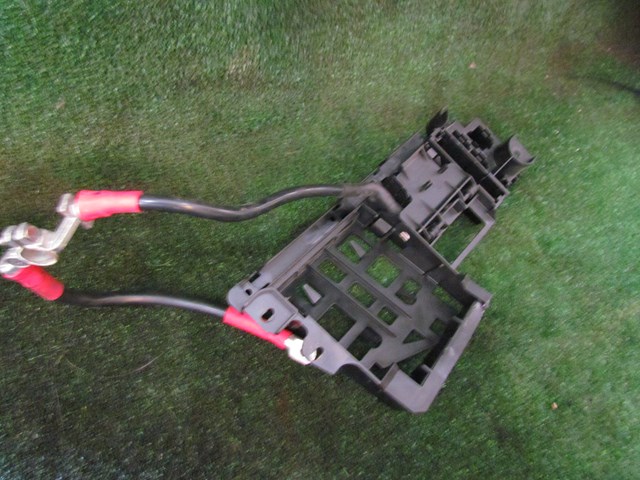 2008 Audi A8L Power Distribution Block & Battery Cable 