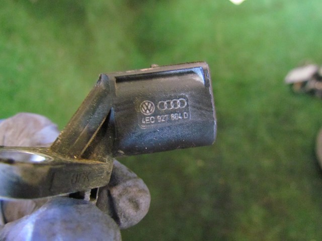 2008 Audi A8L D3 Front RH Passenger ABS Sensor 4E0 927 804 D