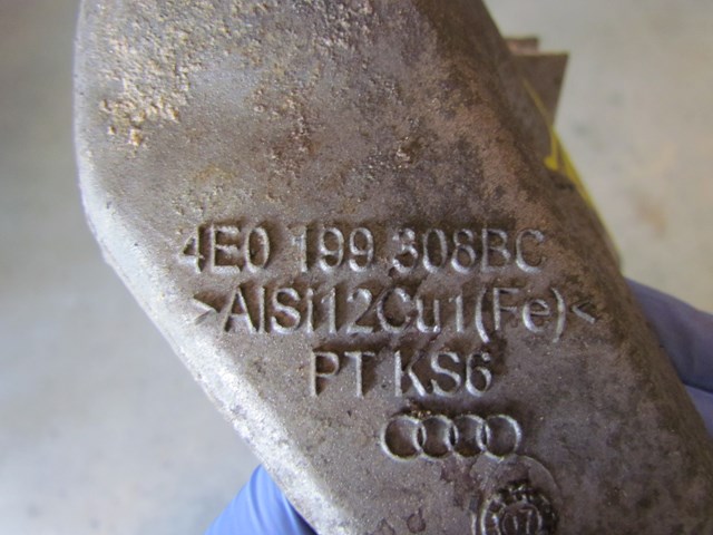 2008 Audi A8L D3 LH Driver Engine Mount Bracket 4E0 199 308 BC