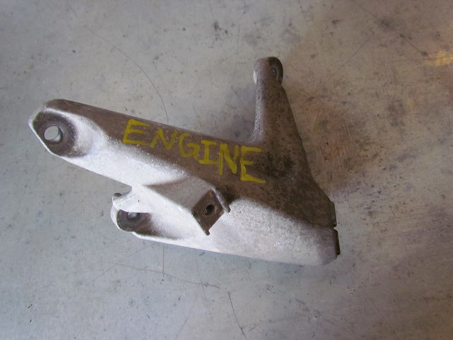2008 Audi A8L D3 LH Driver Engine Mount Bracket 4E0 199 308 BC