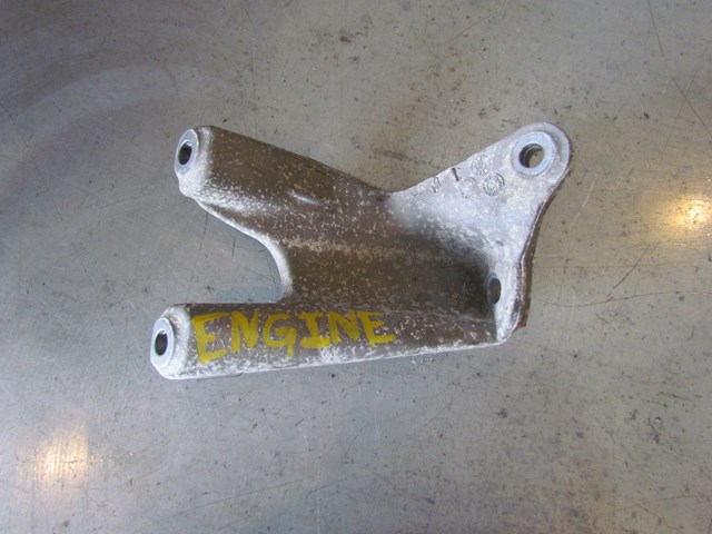 2008 Audi A8L D3 RH Passenger Engine Mount 4E0 199 307 BF