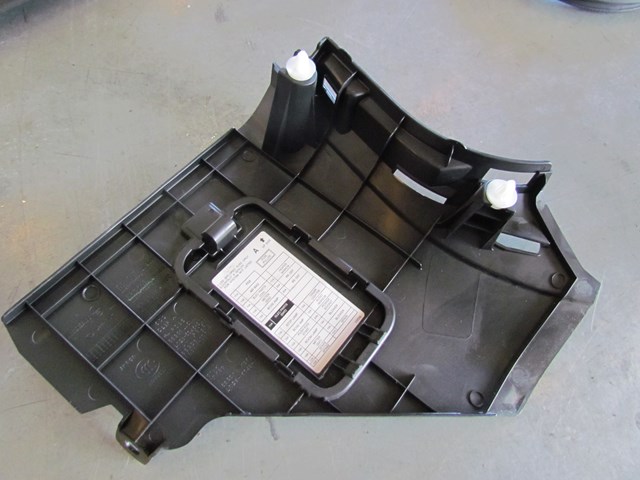 2009 Infiniti G37 Sedan LH Driver Kick Panel/Fuse Cover 