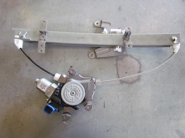 2009 Infiniti G37 Sedan Rear RH Pass Window Motor & Regulator