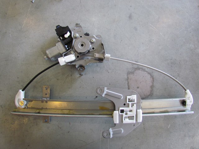2009 Infiniti G37 Sedan Rear RH Pass Window Motor & Regulator