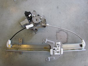 2009 Infiniti G37 Sedan Rear RH Pass Window Motor & Regulator