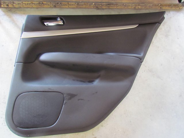 2009 Infiniti G37 Sedan Rear RH Passenger Door Panel 