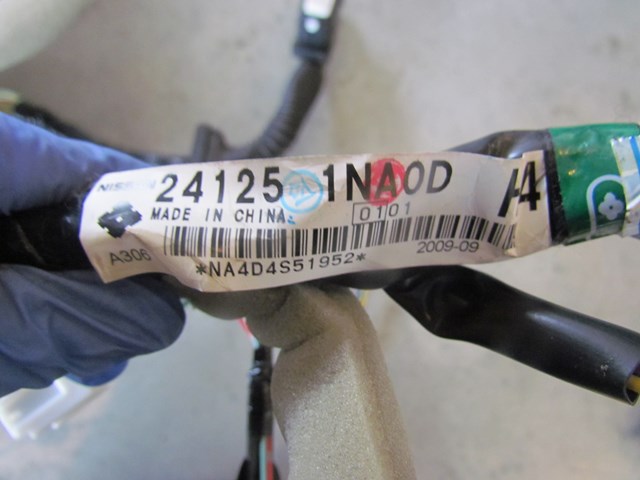 2009 Infiniti G37 Sedan Front LH Driver Door Wiring 24125 1NA0D