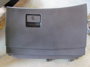 2009 Infiniti G37 Sedan RH Passenger Glove Box