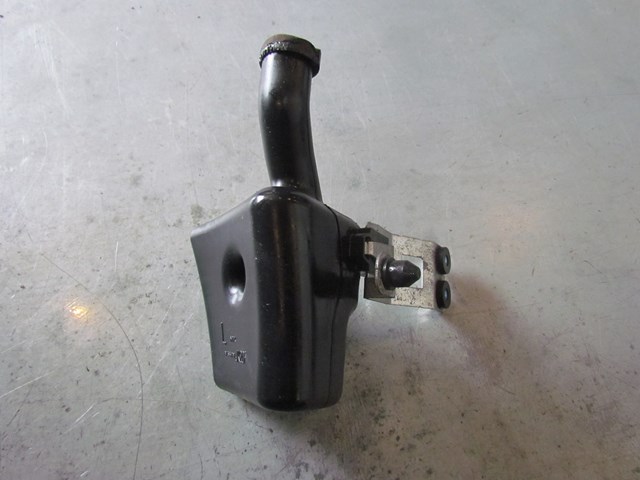 2009 Infiniti G37x Sedan LH Driver Resonator