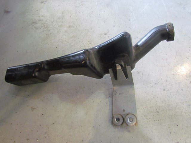 2009 Infiniti G37x Sedan RH Passenger Air Resonator