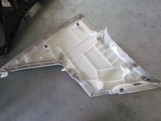 2009 Infiniti G37x Sedan RH Passenger C Pillar Trim 76934 JK000