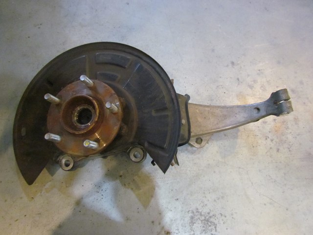 2009 Infiniti G37x Sedan Front RH Passenger Spindle