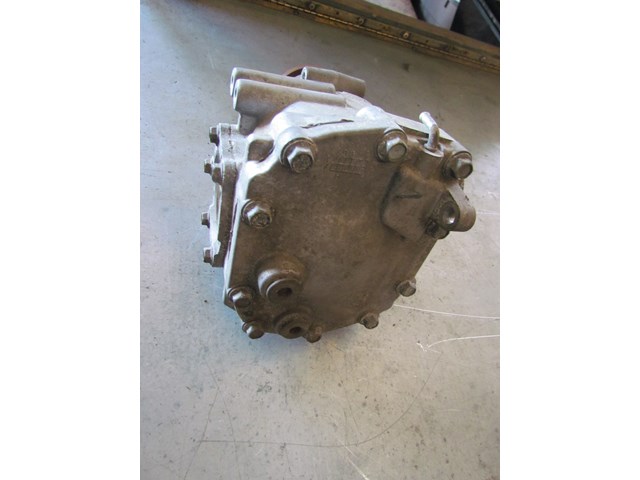 2009 Infiniti G37x Sedan Front Differential