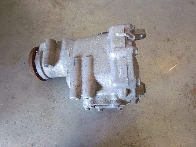 2009 Infiniti G37x Sedan Front Differential