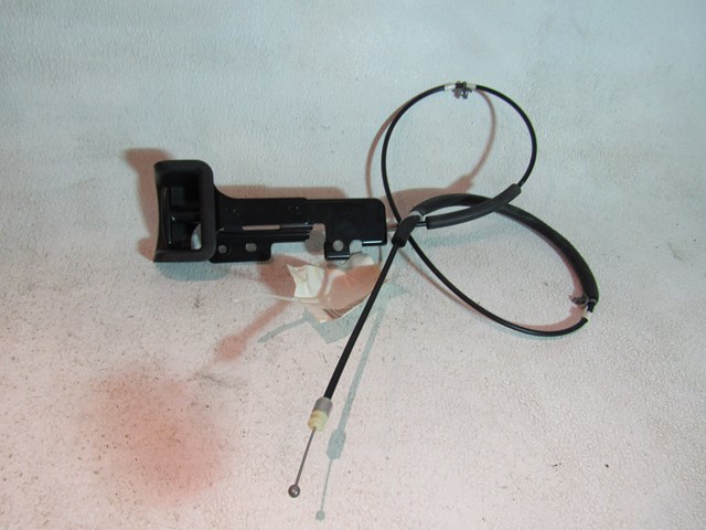 2009 Infiniti G37 Coupe Rear LH Seat Release Pull & Cable