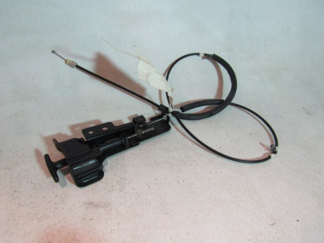 2009 Infiniti G37 Coupe Rear LH Seat Release Pull & Cable