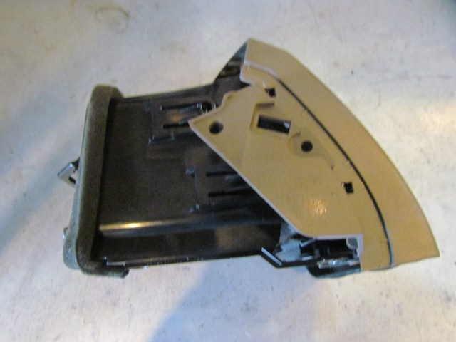 2009 Infiniti G37 Coupe LH Driver Dash Vent-Wheat