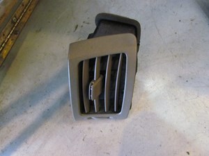 2009 Infiniti G37 Coupe LH Driver Dash Vent-Wheat