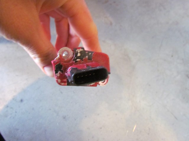 2009 Infiniti G37 Coupe RH Passenger MAF Sensor Mass Air Flow Sensor