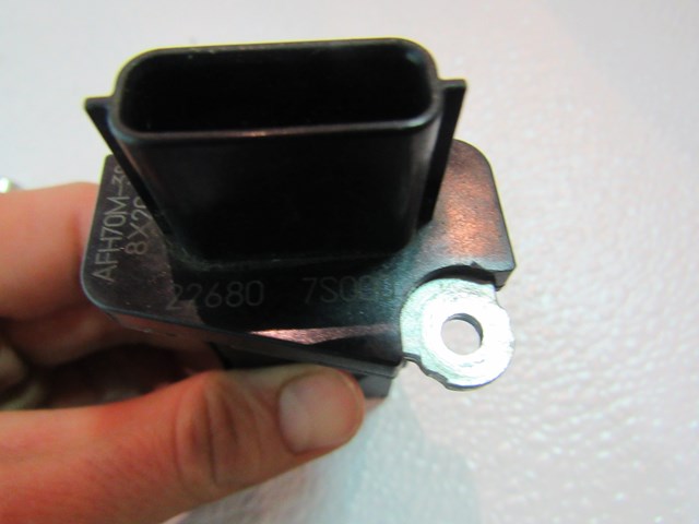 Infiniti G35 & G37 MAF Sensor Mass Air Flow Sensor 22680 7S000