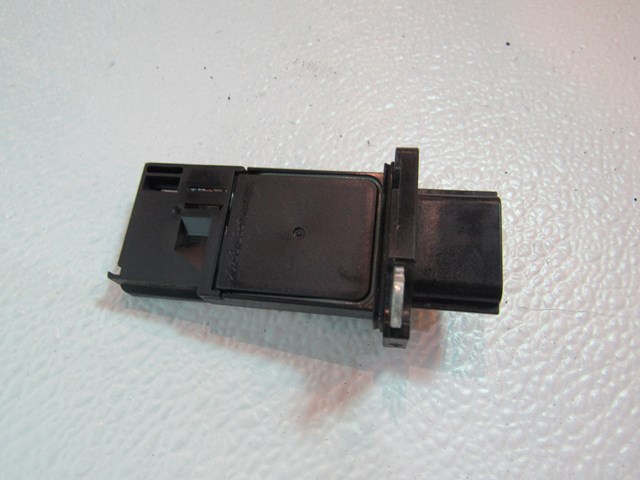 Infiniti G35 & G37 MAF Sensor Mass Air Flow Sensor 22680 7S000