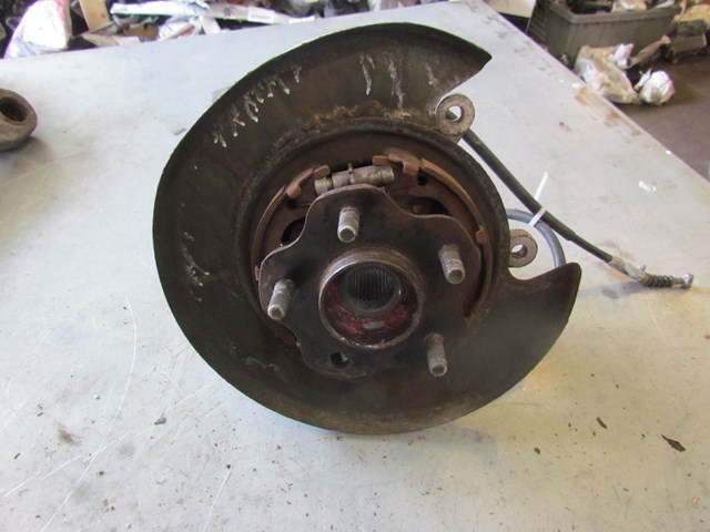 2009 Infiniti G37x Coupe Rear RH Passenger Spindle